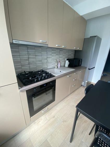Apartament 2 camere Coresi - Platinum Residence Tractorul - 5