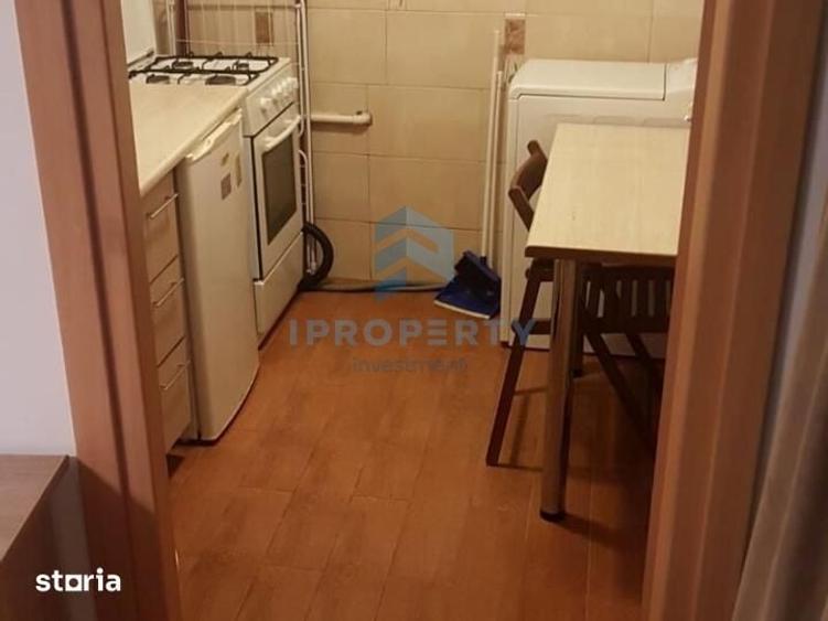 Garsoniera de Inchiriat in Zona Sala Palatului cu centrala de Imobil - 1
