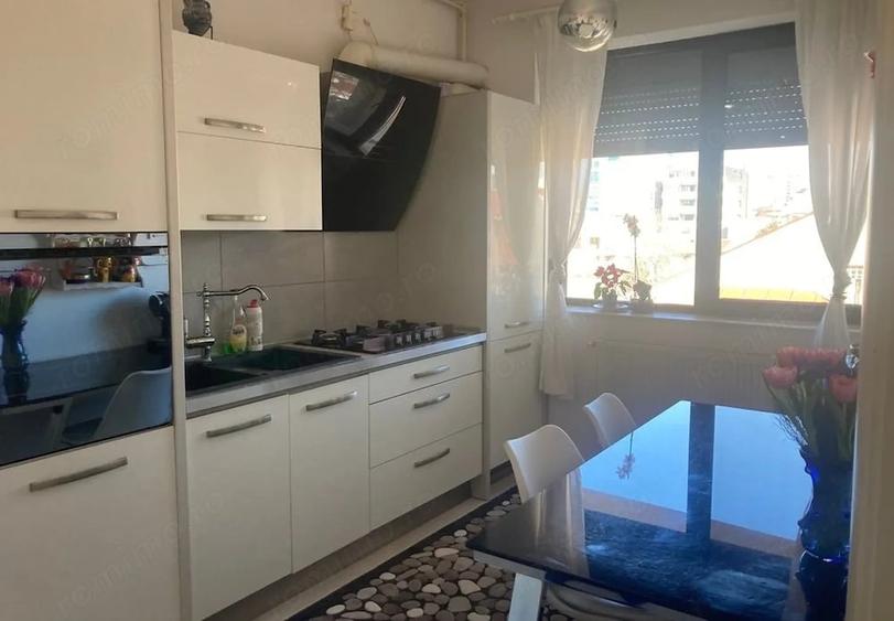Apartament cu 2 camere decomandat în Pantelimon