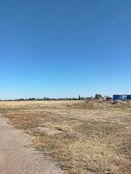Teren de 678 mp, în Central