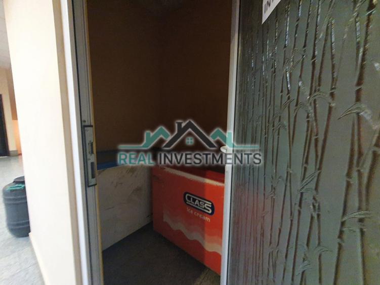 Spațiu comercial, de 300 mp, în Fortuna