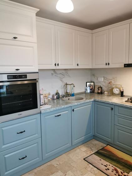 Apartament cu 3 camere decomandat în Traian
