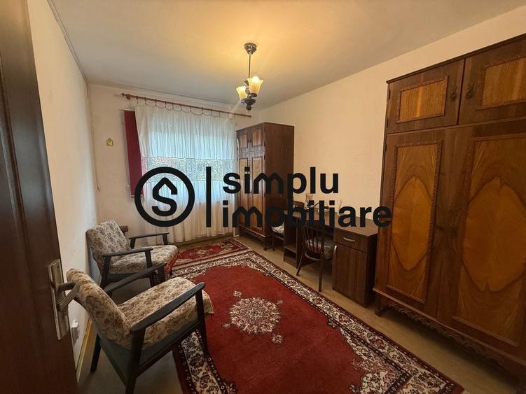 Apartament cu 3 camere decomandat în 1 Mai