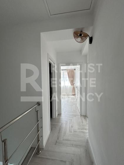 Duplex cu 4 camere cu Canalizare în Exterior Nord