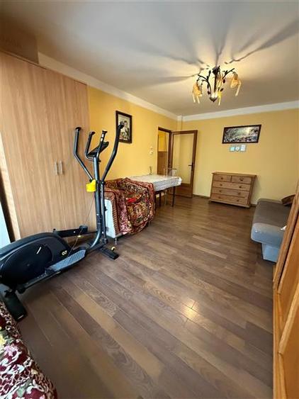 Apartament cu 2 camere decomandat în Răcădău
