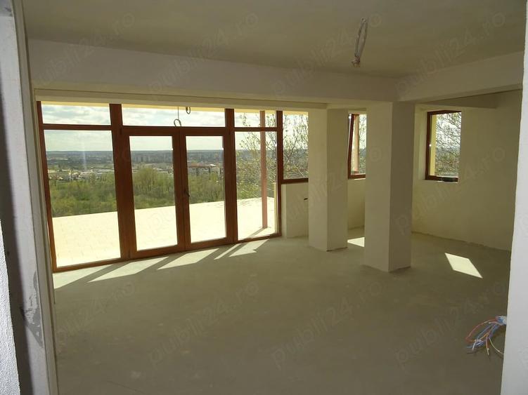 Casa cu panorama la 5 minute de centrul ora?ului Oradei - 4