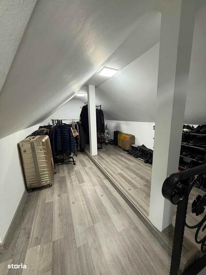 Casă cu 3 camere în Vădeni