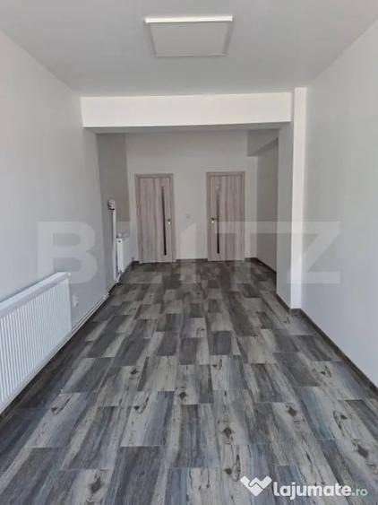 Spațiu comercial, de 31 mp, în Central