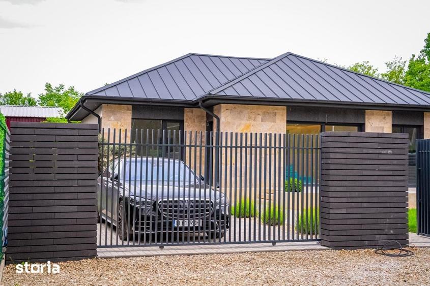 Casă cu 4 camere cu Teren 470 Mp în Balotești