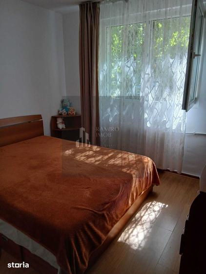 Apartament cu 2 camere semidecomandat în Giurgiului