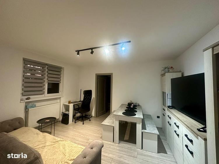 Apartament cu 2 camere decomandat în Exterior Vest