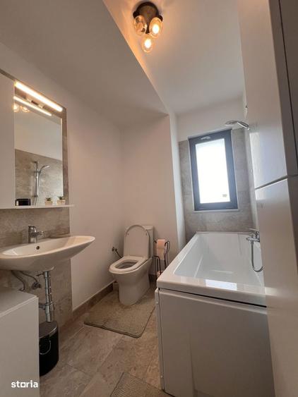 Apartament cu 2 camere decomandat în Vitan
