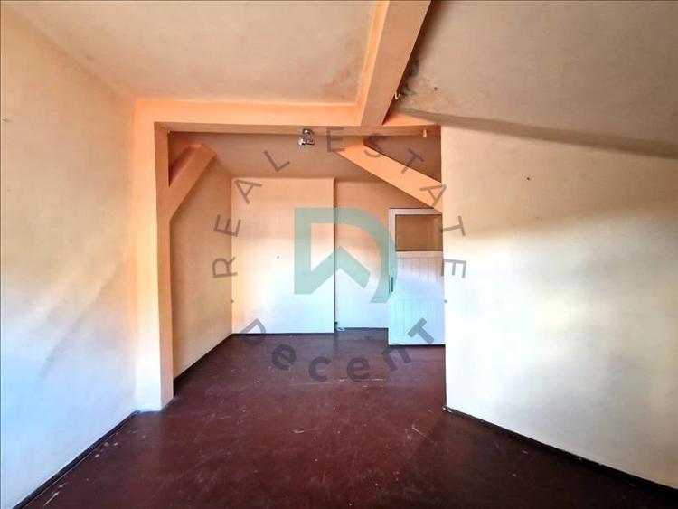 Apartament cu 4 camere decomandat în Brașovul Vechi