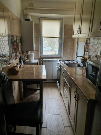 Apartament cu 2 camere semidecomandat, mobilat în Micro 38