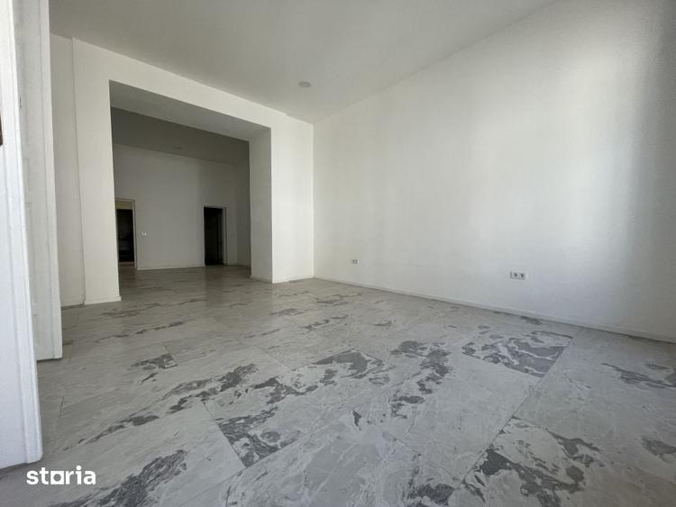 Apartament cu 3 camere în Tipografilor