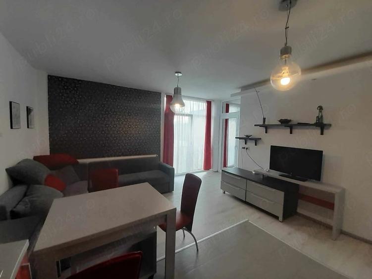 Apartament cu 2 camere semidecomandat în Florești