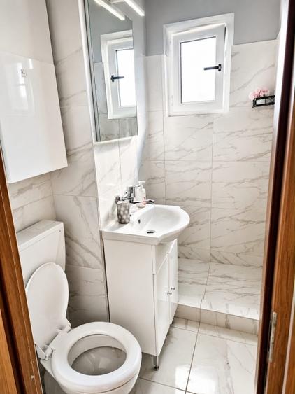 Apartament cu 2 camere semidecomandat, mobilat în Vest