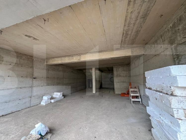 Casă individuală cu 5 camere cu Canalizare în Făget