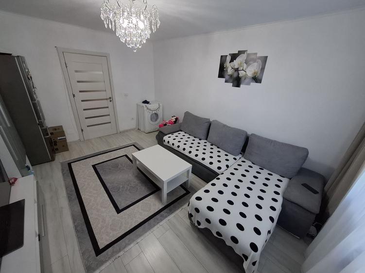 Garsonieră renovată zona Far - 2