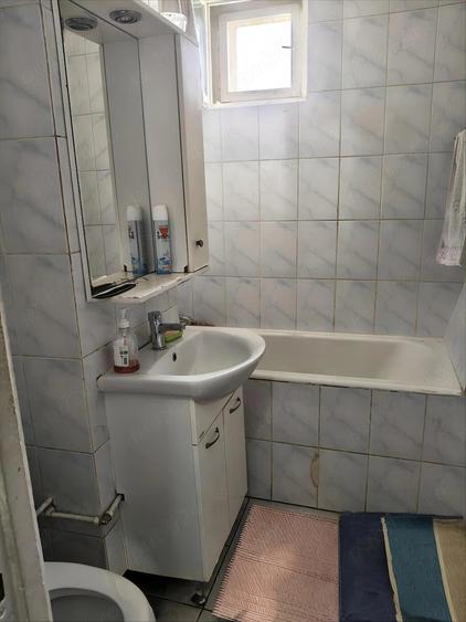 Apartament cu 2 camere decomandat în Metalurgiei