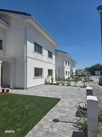 Casă cu 4 camere cu Teren 250 Mp în Torontalului