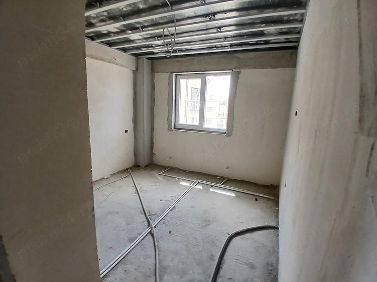 Apartament cu 2 camere semidecomandat în Păcurari