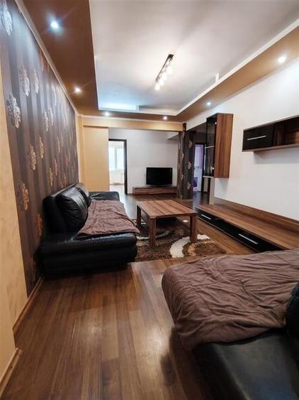 Apartament cu 3 camere decomandat în Dragoș Vodă