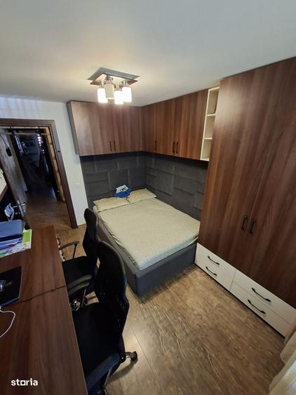 Apartament cu 4 camere în Ostroveni