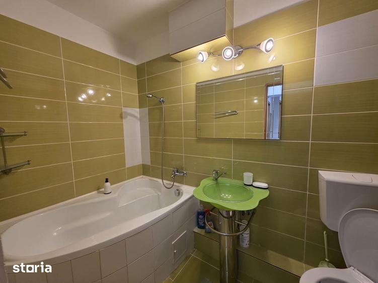Apartament cu 3 camere decomandat în Decebal
