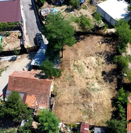 Teren Construcții intravilan de 460 mp, în Brănești