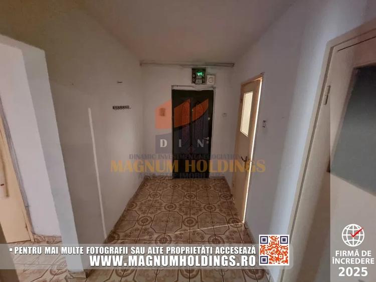 Apartament cu 3 camere decomandat, mobilat în Trivale
