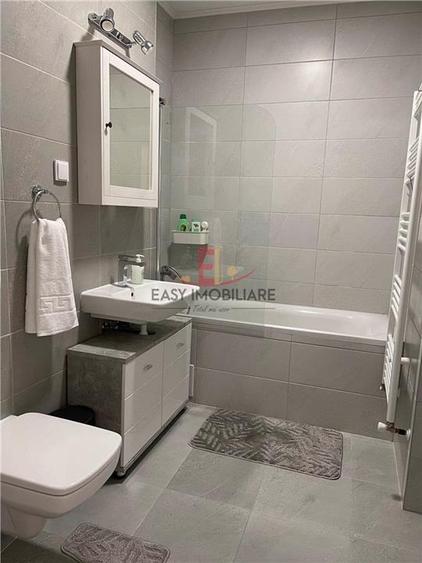 Apartament cu 2 camere decomandat în Libertății