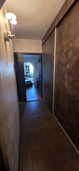 Apartament 3 camere, amenajat si mobilat, 450euro/luna, zona  Alexandru - 7