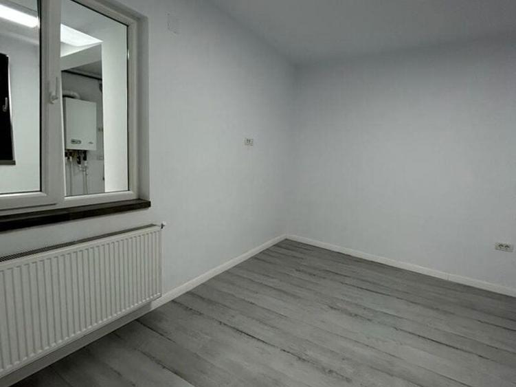 Casă individuală cu 4 camere cu Teren 80 Mp în Colentina