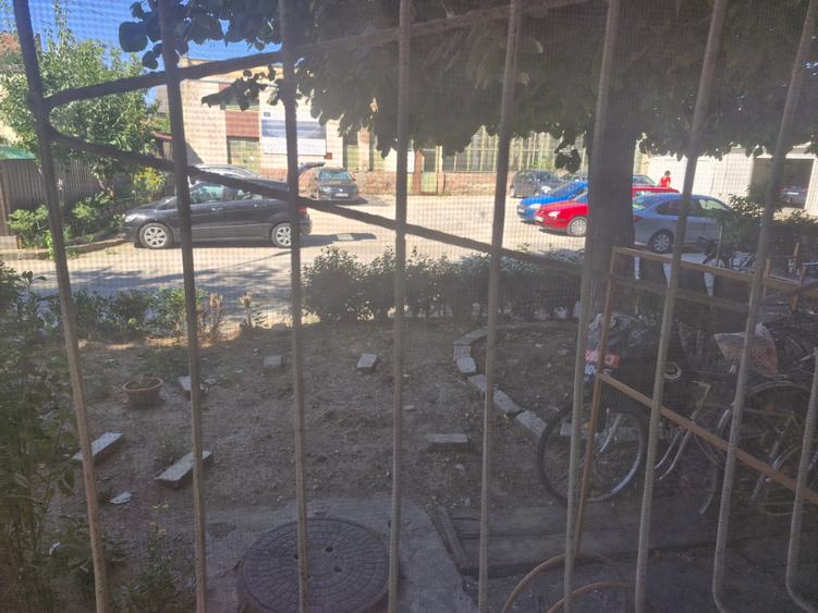 Garsonieră nedecomandată în Șagului