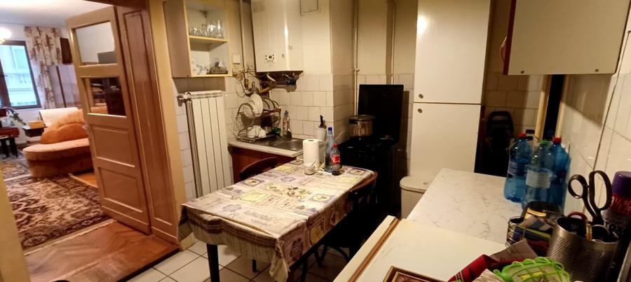 Apartament cu pod mansardabil in casa ingrijita - Piata Sfatului , Republicii - 7