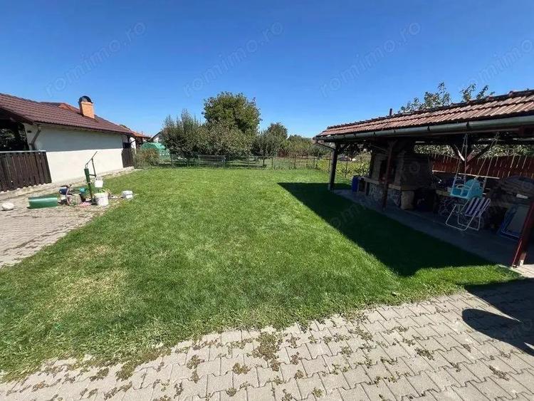 Casă cu 5 camere cu Teren 1780 Mp în Sântana de Mureș