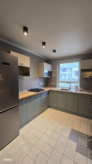 Apartament cu 3 camere decomandat în Blumăna