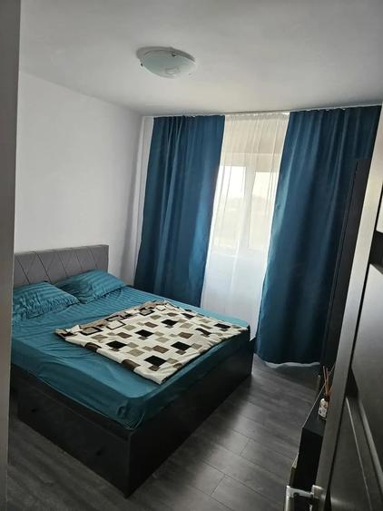 Apartament cu 2 camere decomandat în Exterior Vest