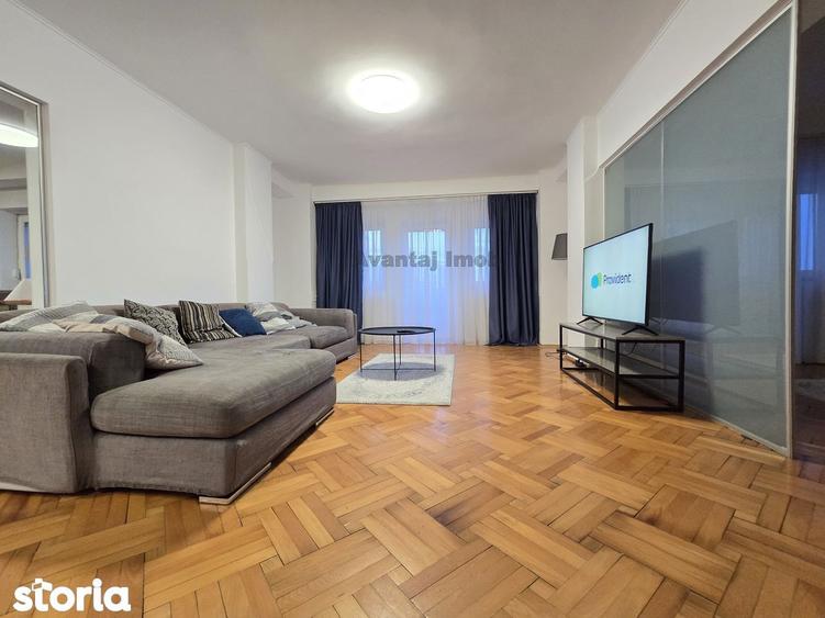 Apartament cu 3 camere, mobilat în Decebal
