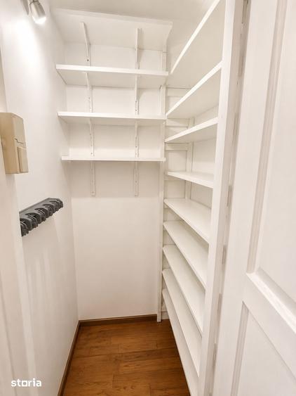 Apartament cu 3 camere în Iorga