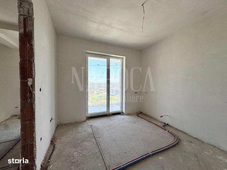 Casă cu 4 camere în Luna