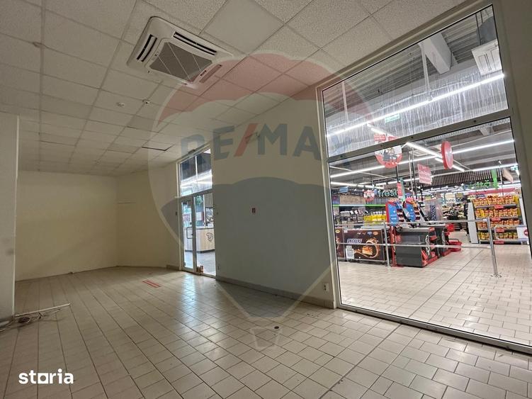 Spațiu comercial, de 58 mp, în Central