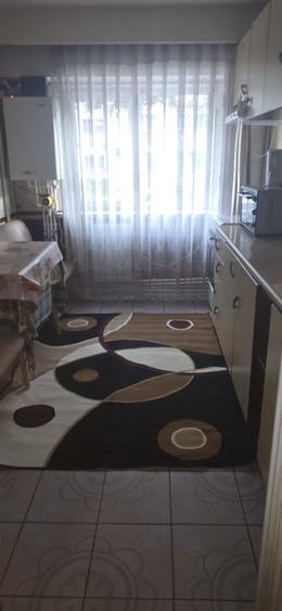 Apartament cu 2 camere decomandat în Inel II