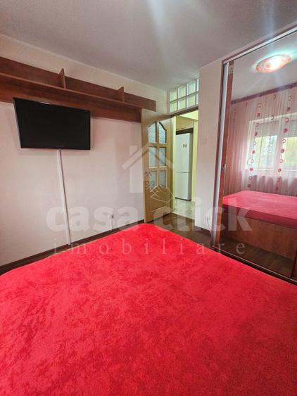 Apartament cu 2 camere decomandat în Micro 17