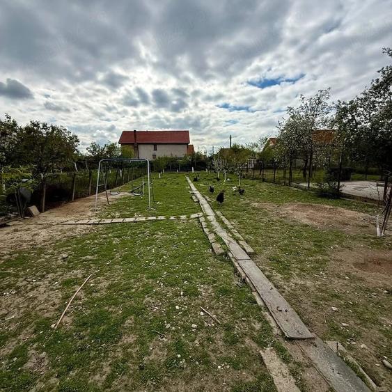 Casă cu 3 camere cu Teren 757 Mp în Oșorhei