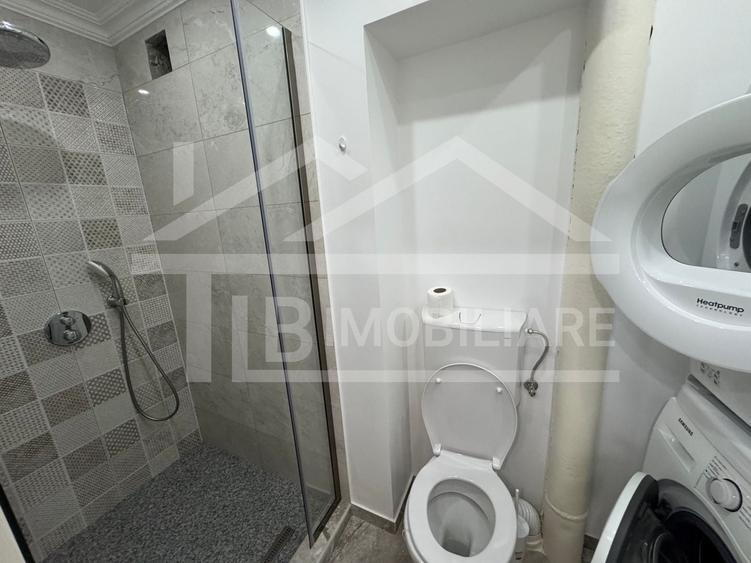 Apartament cu 3 camere decomandat în 7 Noiembrie
