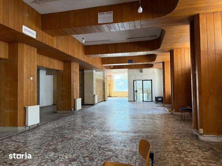 Spațiu comercial, de 260 mp, în Ultracentral