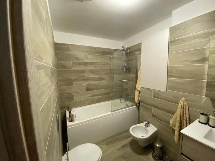 Apartament cu 3 camere decomandat în Nord