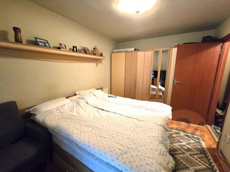 Apartament cu 2 camere semidecomandat, mobilat în Rogerius